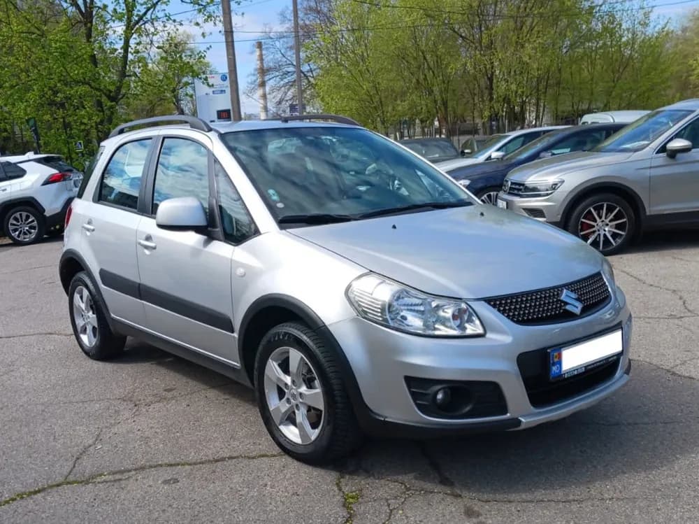 Suzuki SX4