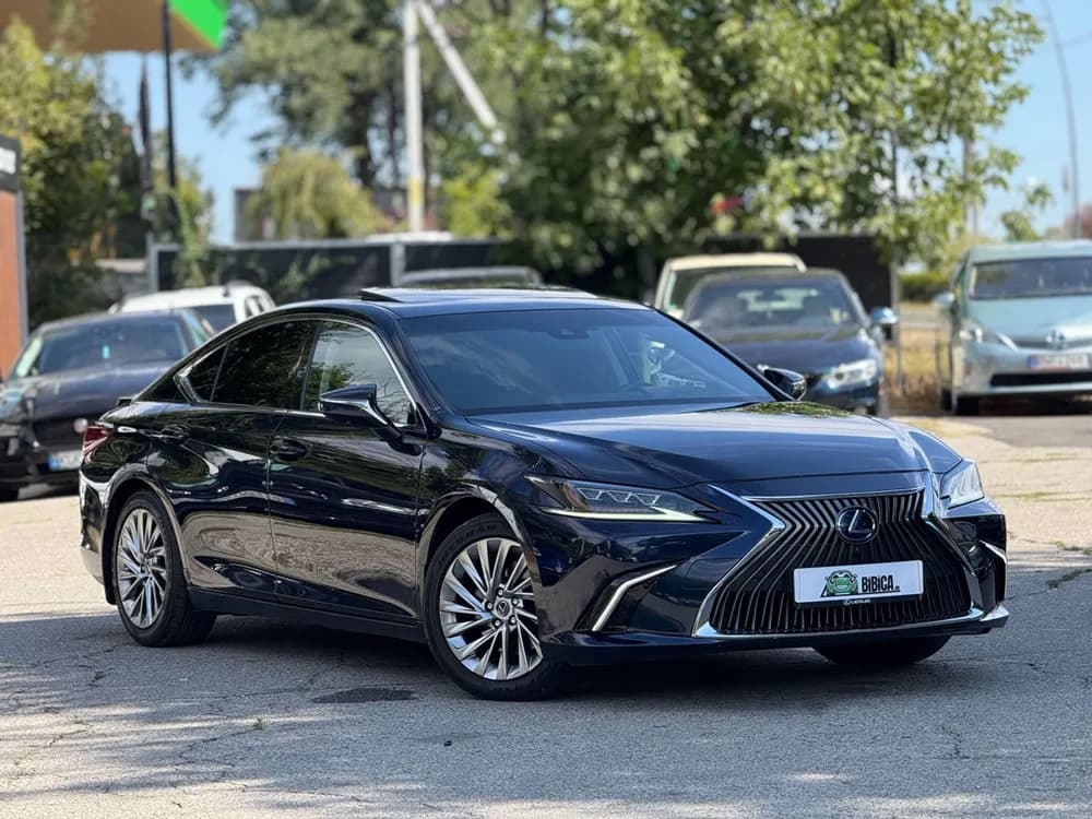 Lexus ES Series