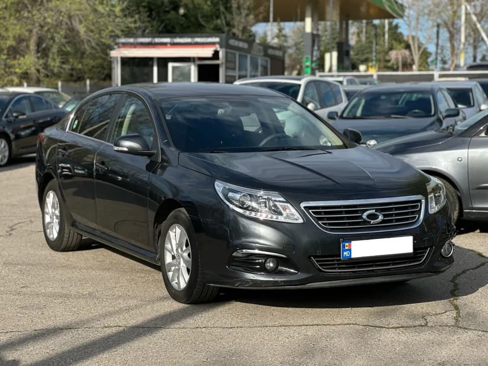 Renault Latitude
