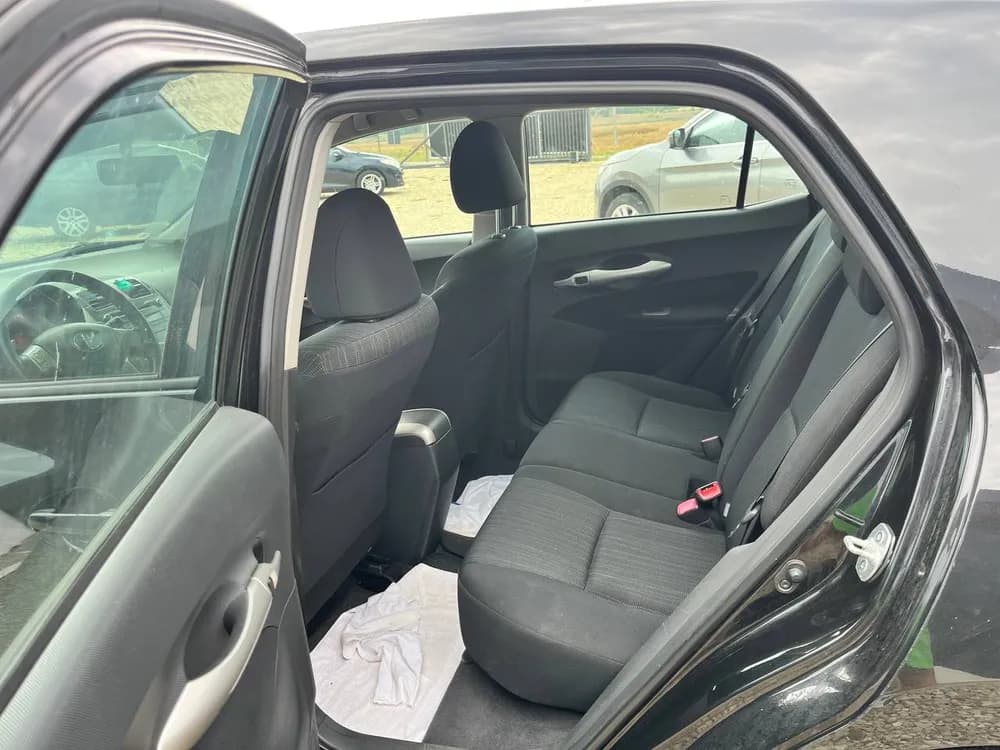 Toyota Auris photo 7