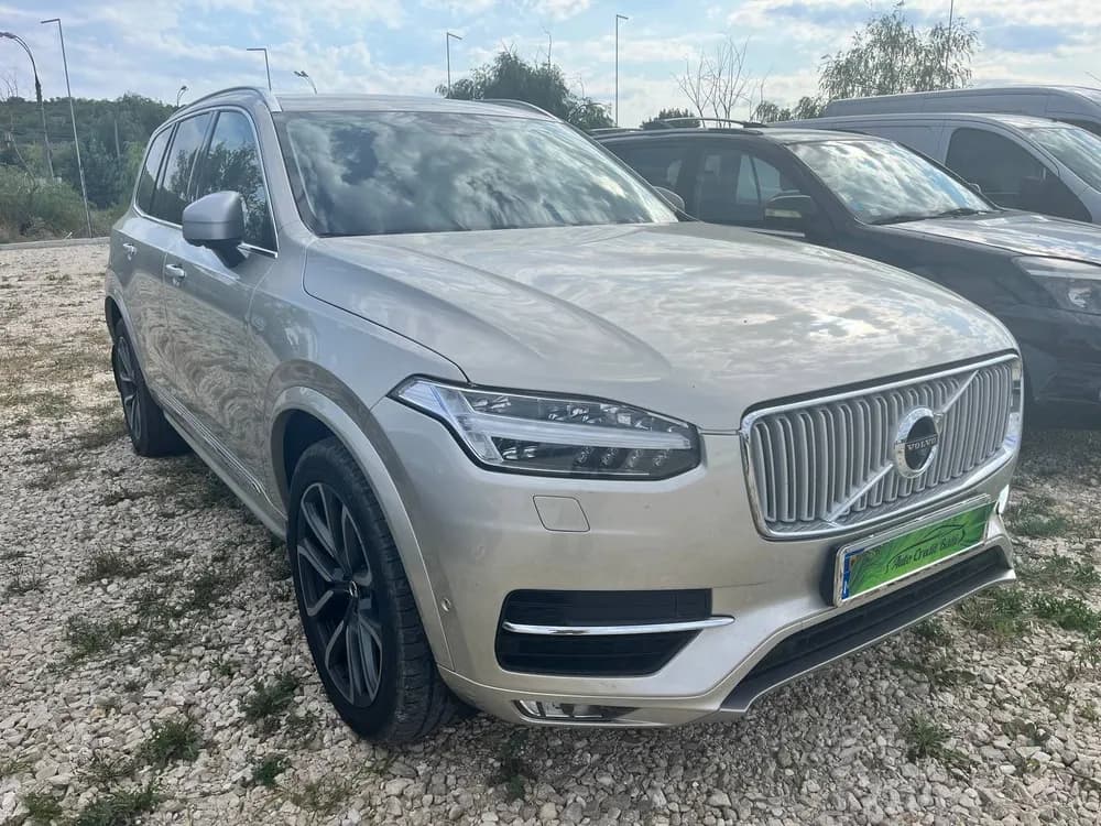 Volvo XC90