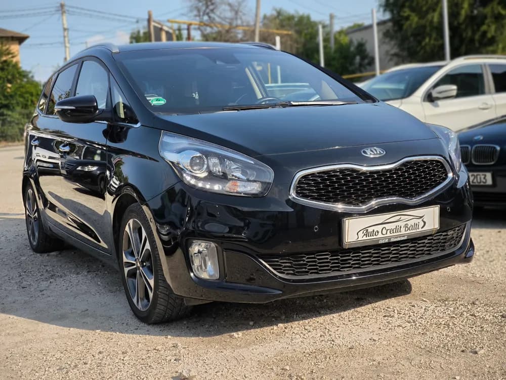 Kia Carens
