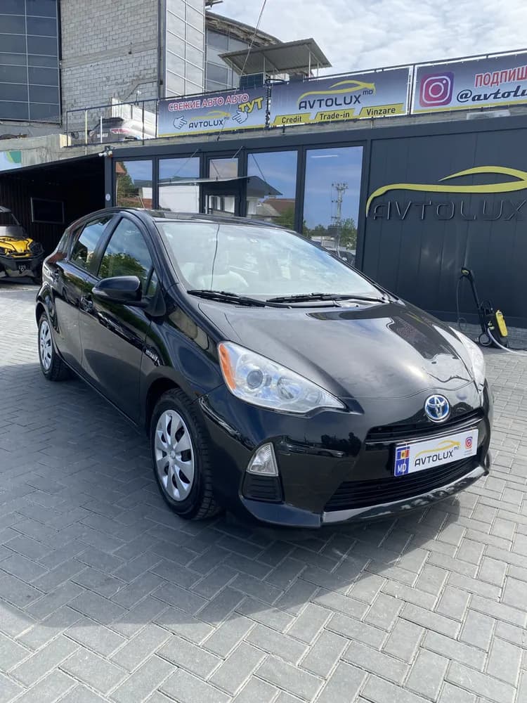 Toyota Prius c