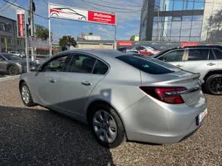 Opel Insignia фото 25