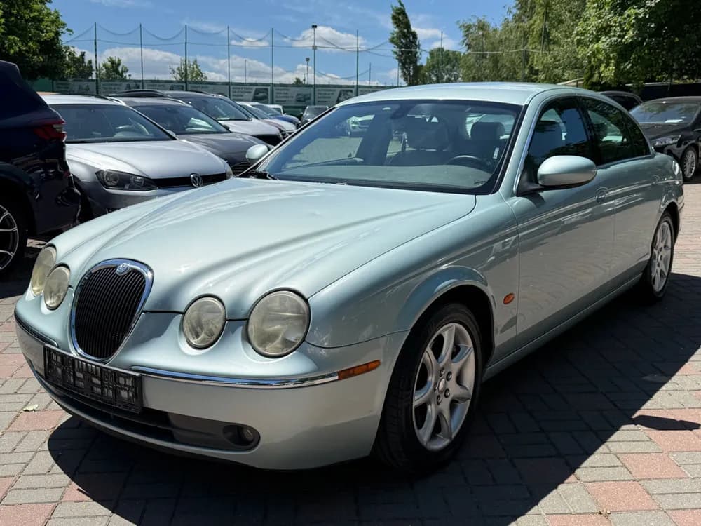 Jaguar S-Type