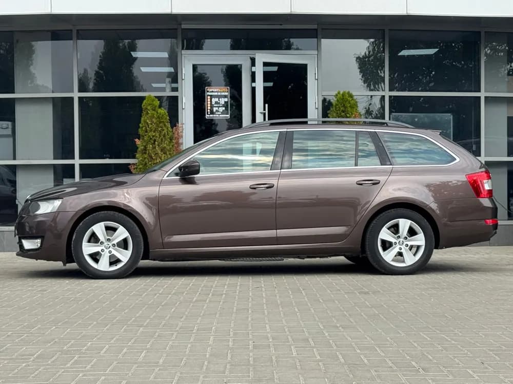 Skoda Octavia photo 17