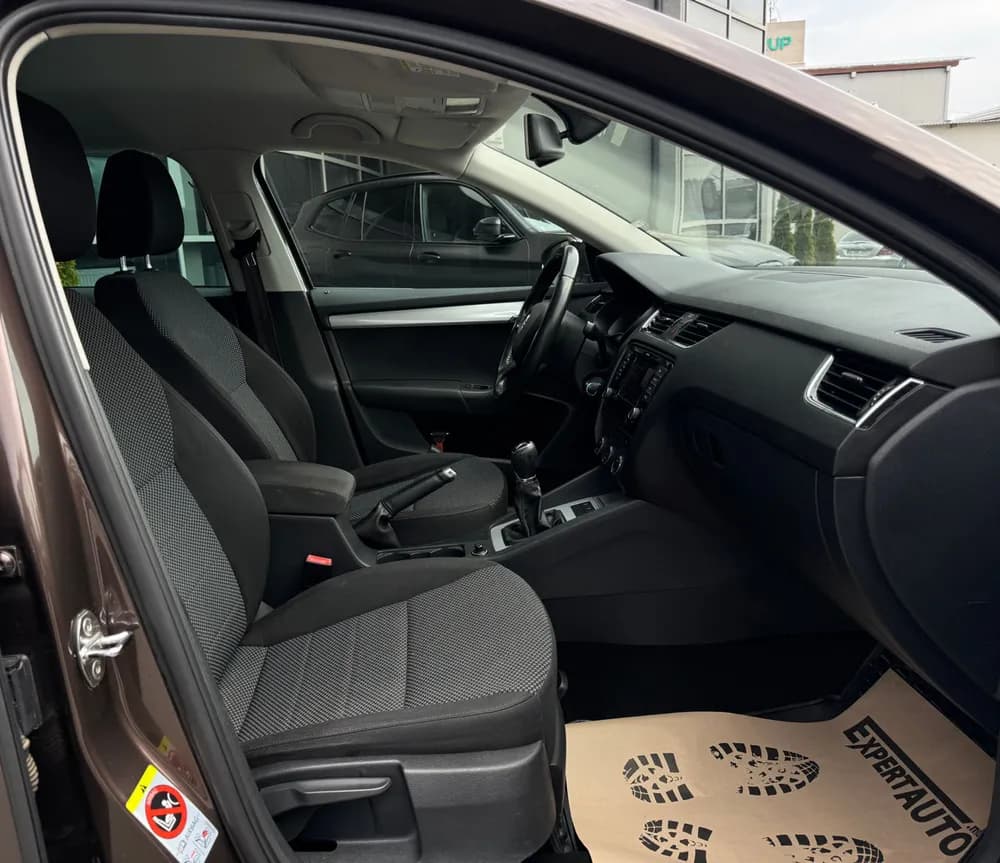 Skoda Octavia photo 25