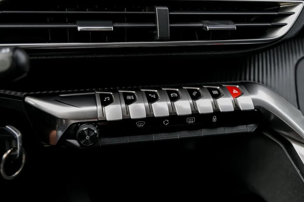 Peugeot 3008 photo 14