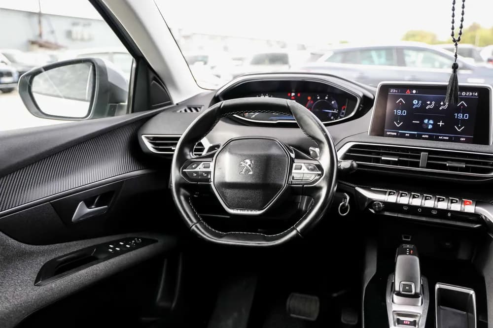 Peugeot 3008 photo 7