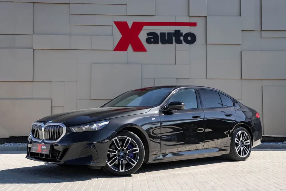 BMW i5