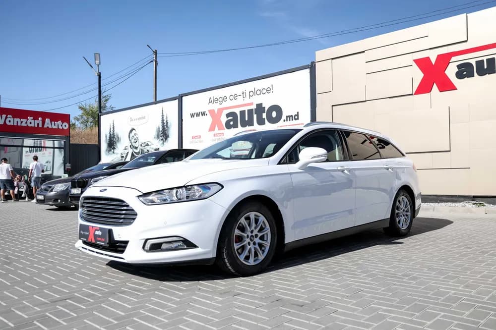 Ford Mondeo foto 5