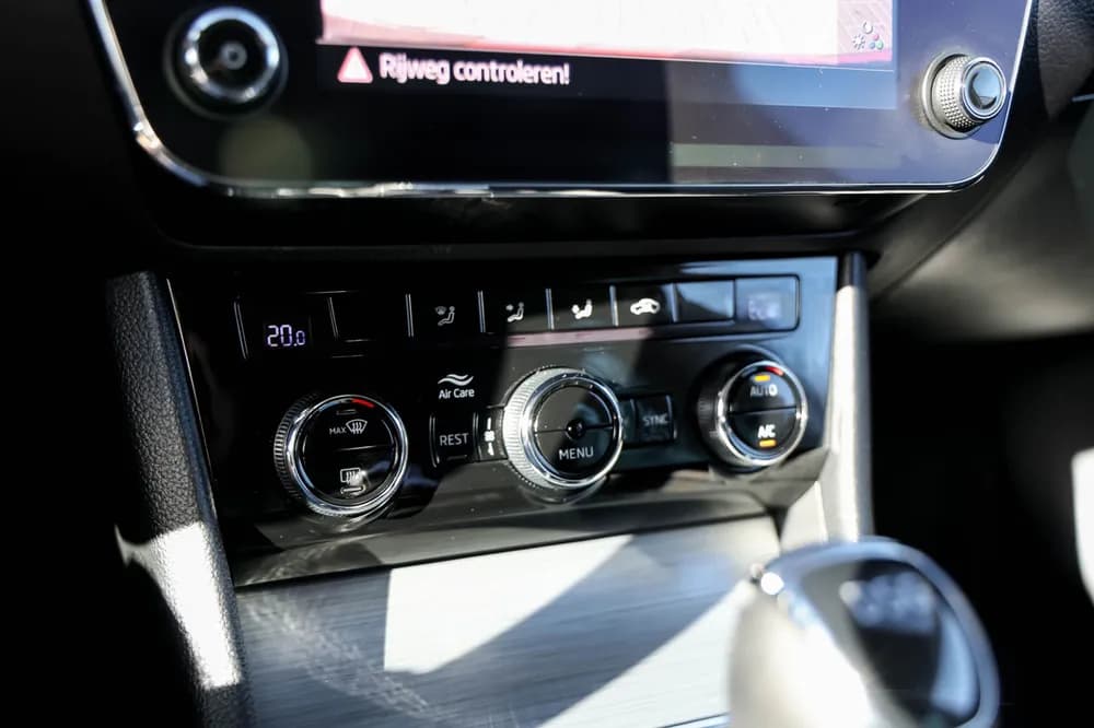Skoda Superb foto 14