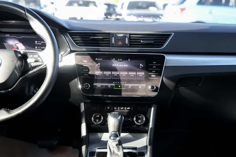 Skoda Superb foto 9