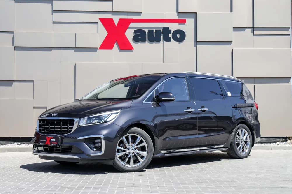 Kia Carnival