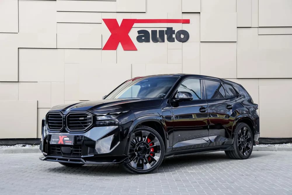 BMW XM