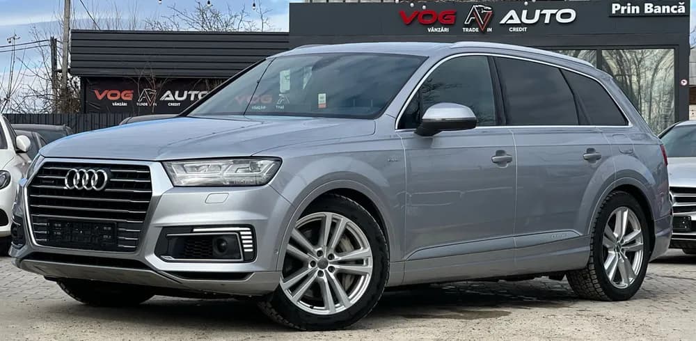 Audi Q7 e-tron