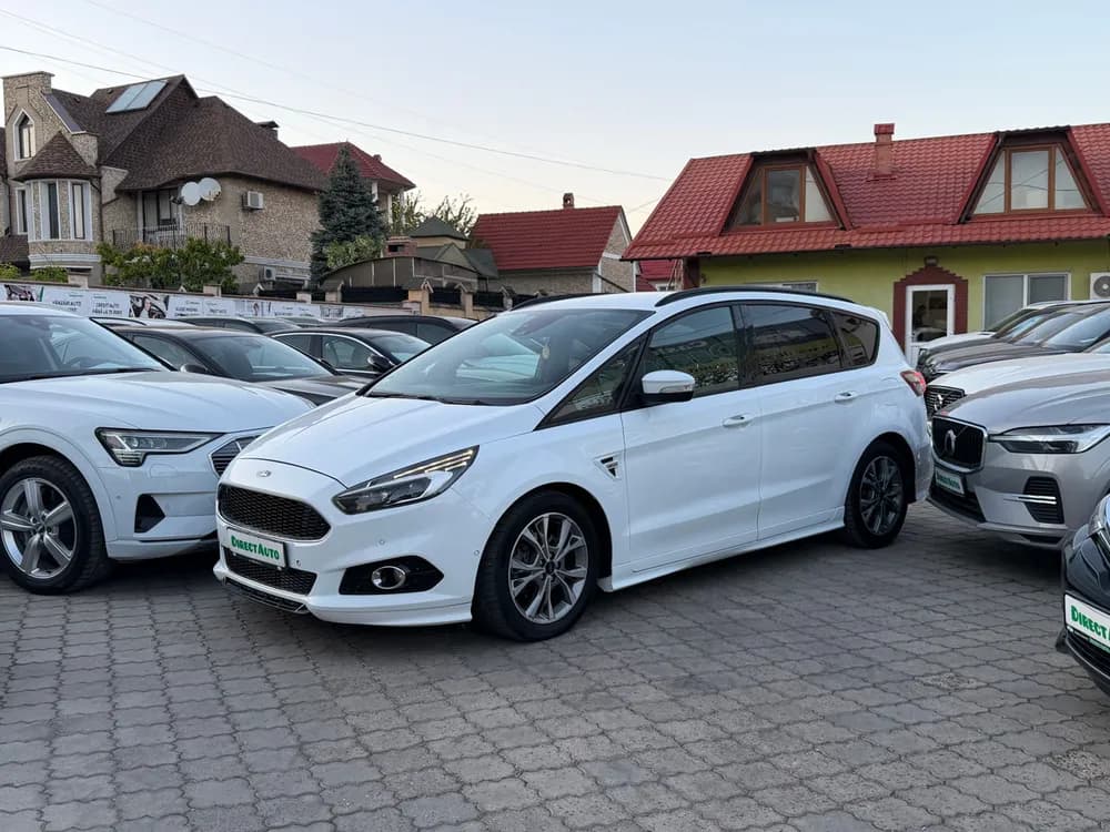 Ford S-Max