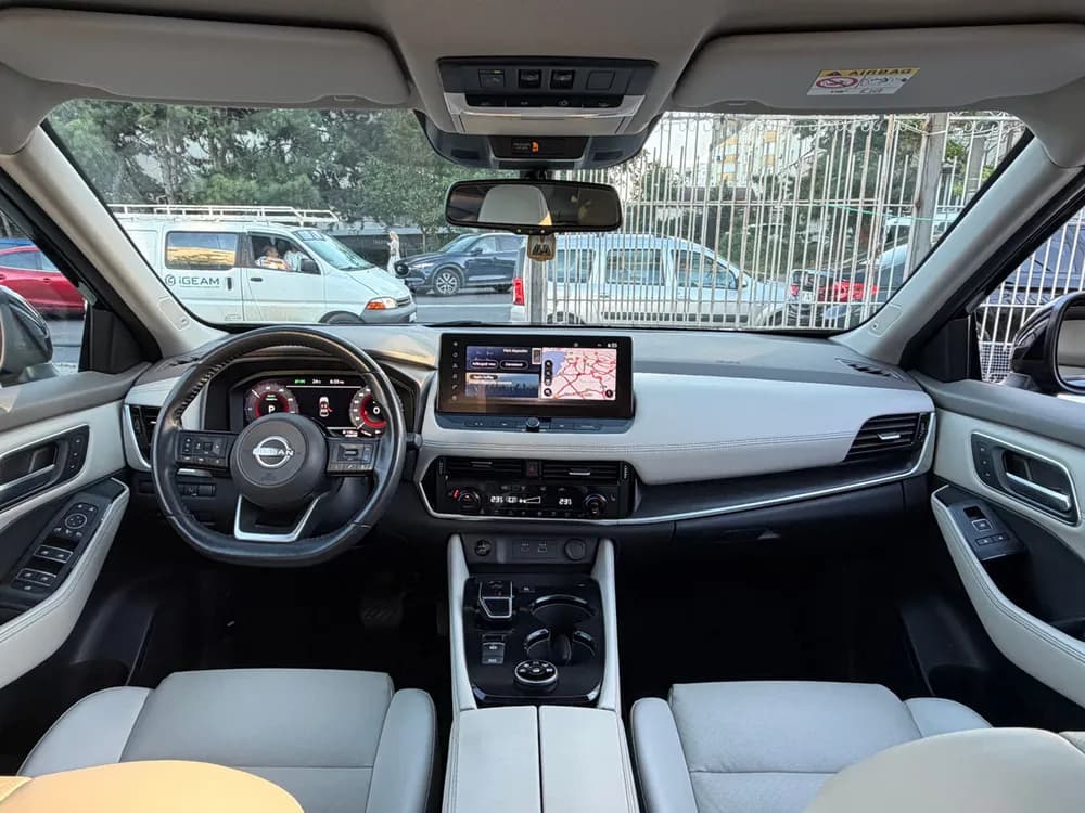 Nissan X-Trail foto 10