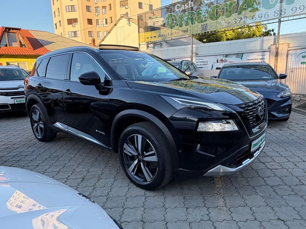 Nissan X-Trail foto 16