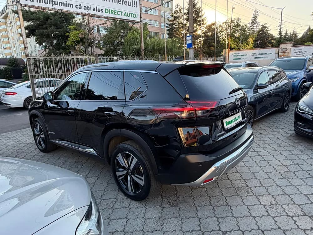 Nissan X-Trail foto 17