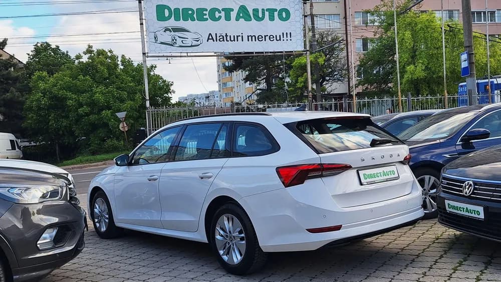 Skoda Octavia foto 6