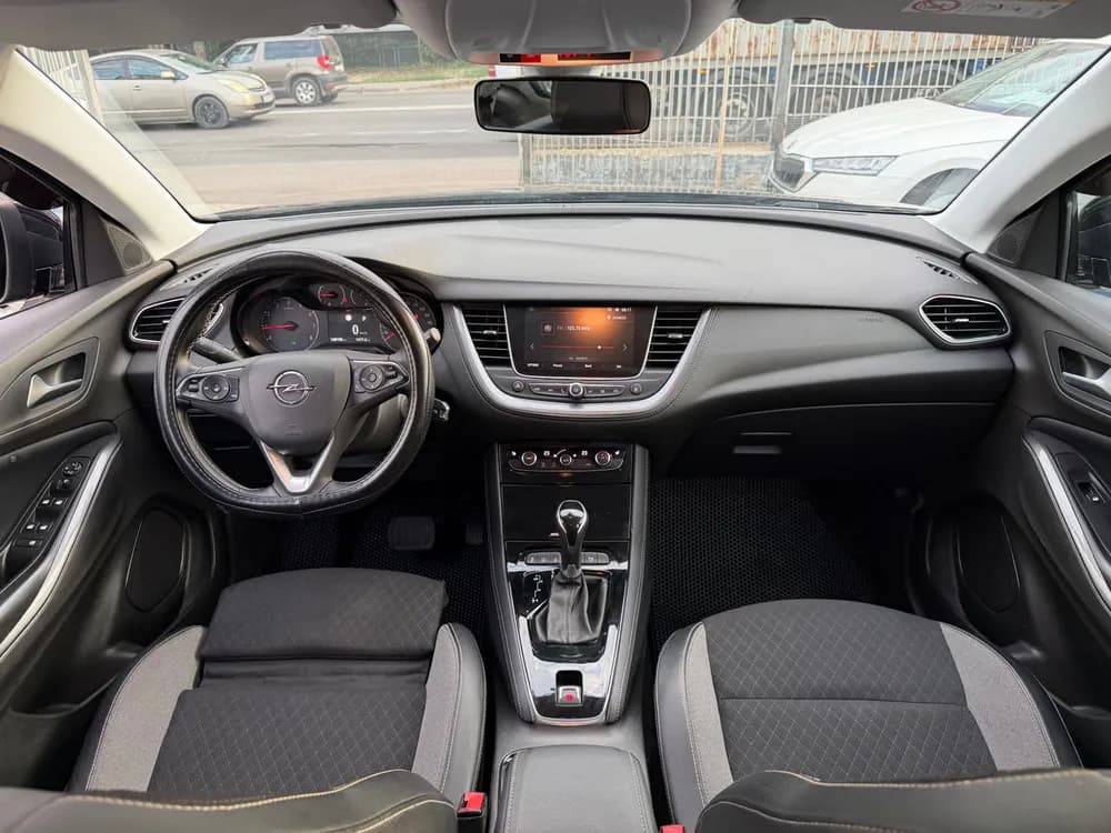Opel Grandland X foto 9