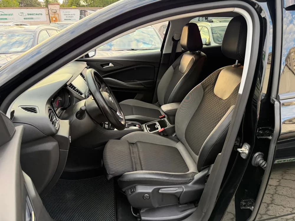 Opel Grandland X foto 8